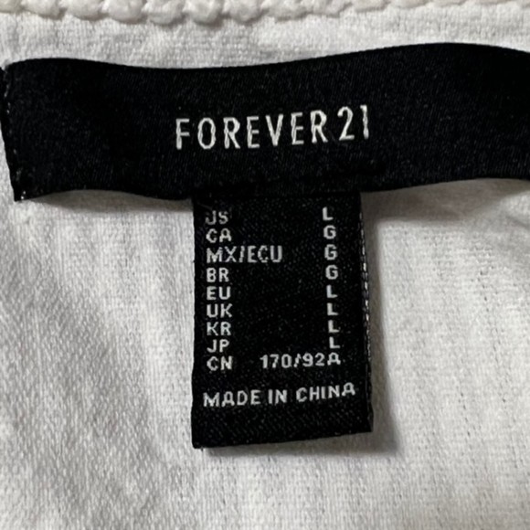 Forever 21 Womens Cream Corduroy Cropped Button Long Sleeve Shirt Jacket Sz LG - Picture 6 of 9